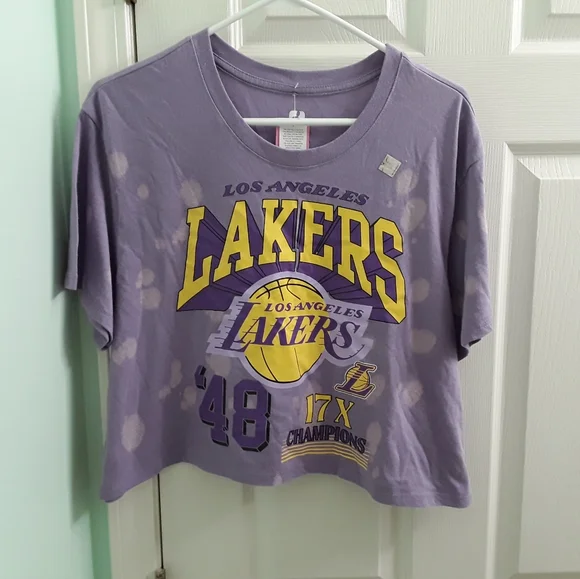 NBA LA Lakers Bleached Cropped Graphic Tee NWT - Picture 4 of 7